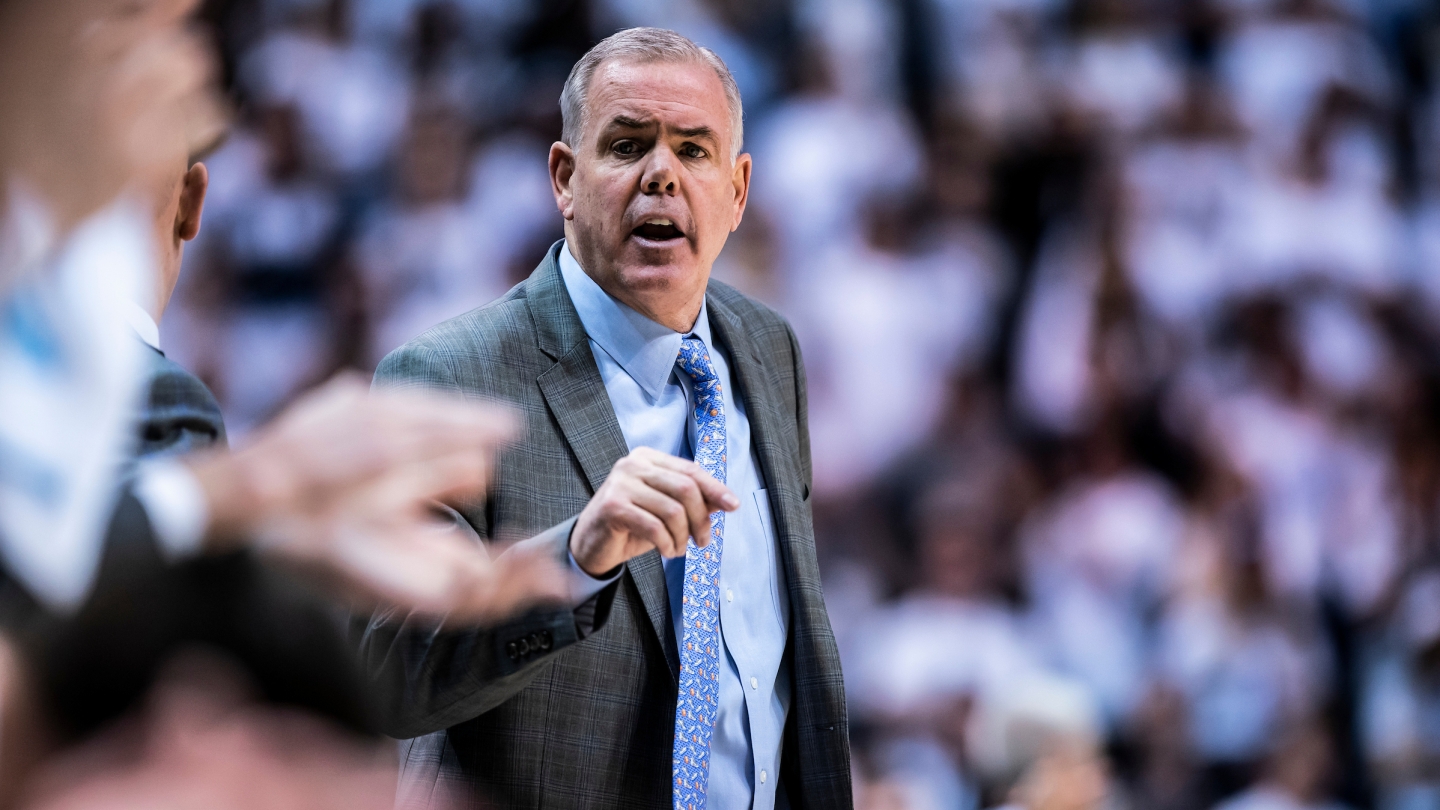 Dave Rose coaching on the court against St. Mary's