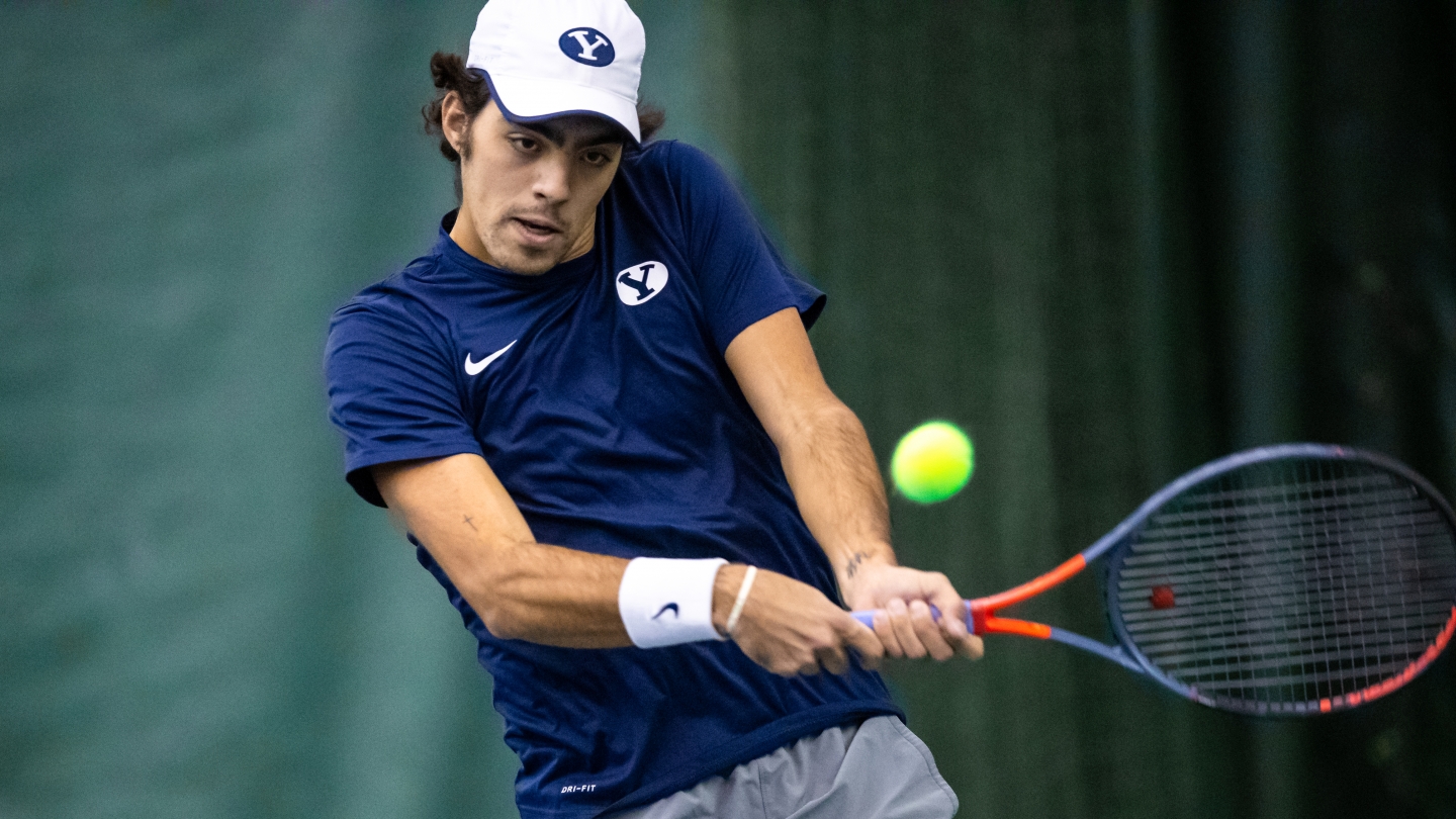 Matheus Ferreira Leite swings vs. Weber State