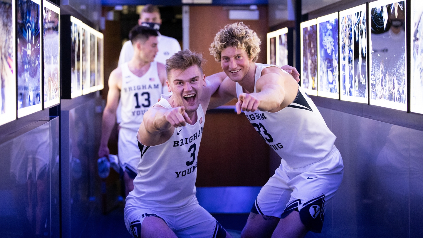 Matt Haarms and Caleb Lohner pointing to the camera