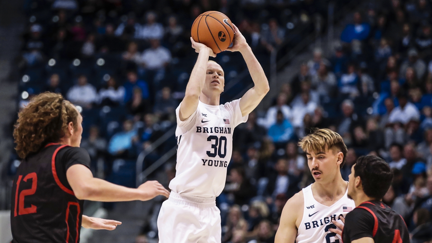 TJ Haws pull up for a 3-pointer against Southern Utah.