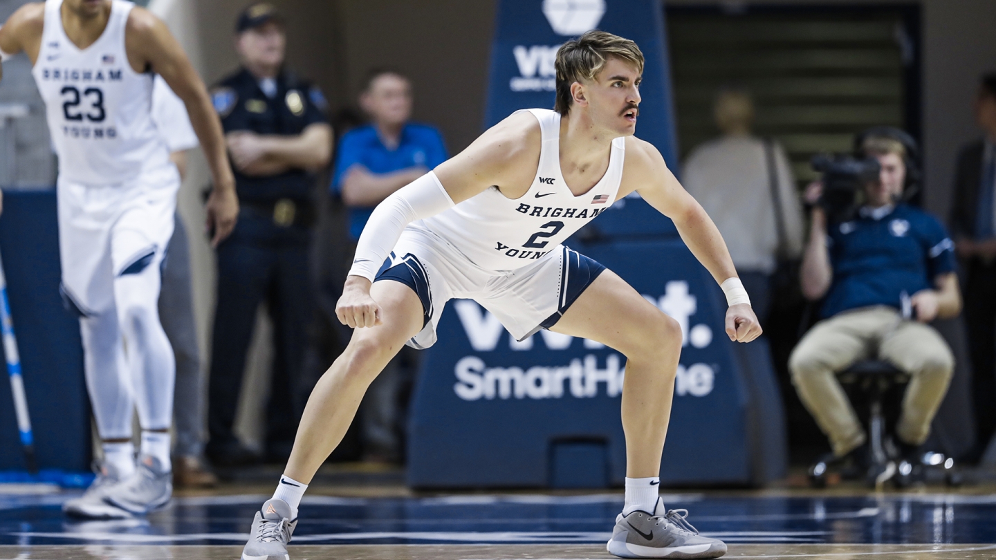 Zac Seljaas gives an intense look while in a defensive stance.